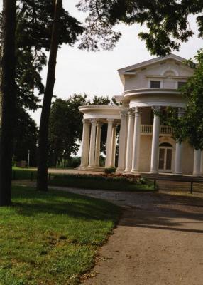 Arbor Lodge State Historical Park and Mansion, path leading to Arbor Lodge mansion rotunda porticoes