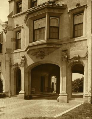 Morton Residence at Thornhill, east side of archway