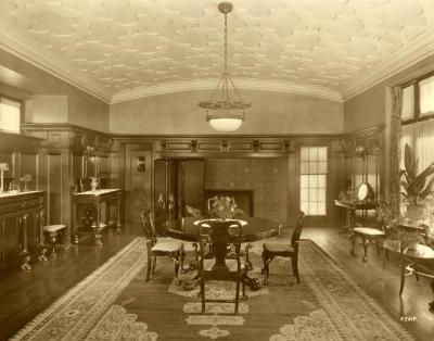 Morton Residence at Thornhill, dining room