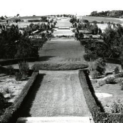 View of Hedge Garden before pillars