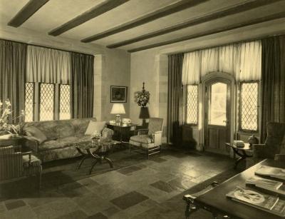 Morton Residence at Thornhill, first level reception room