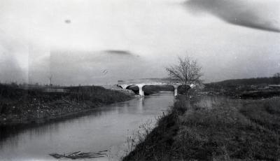 DuPage River looking northeast with bridge in distance