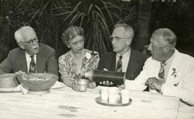 Jean Morton Cudahy and other speakers at Annual Meeting, Fairchild Tropical Garden