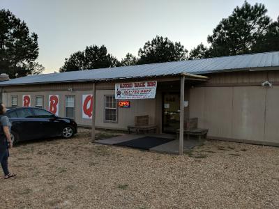Round Back BBQ, Raleigh, Mississippi
