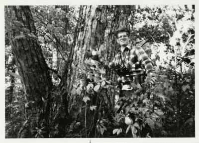 Peter van der Linden with tree during China Expedition