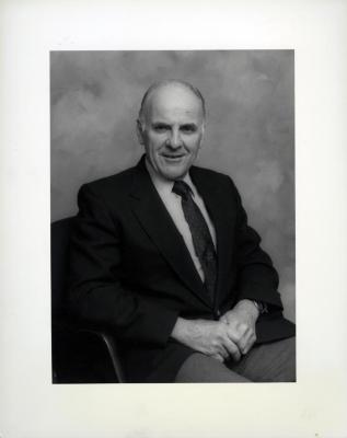 Dick Wason, seated portrait